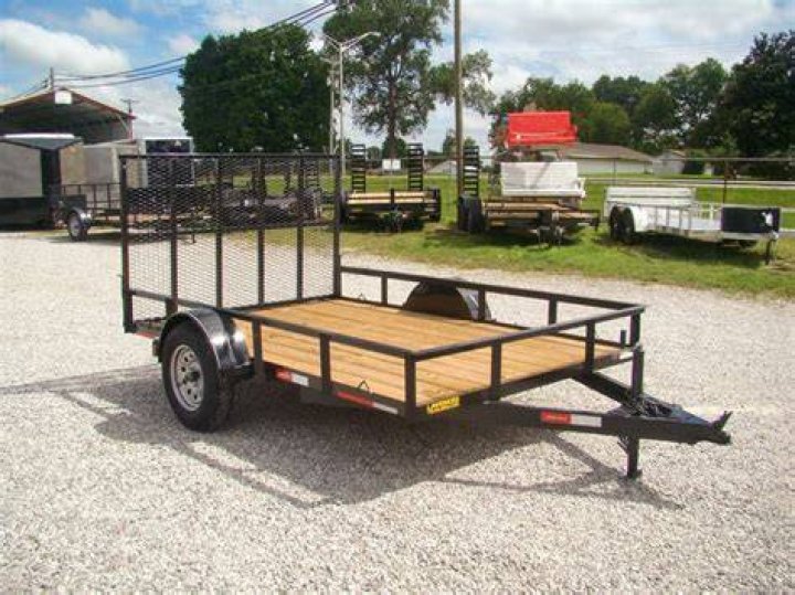 How much does a trailer of wood weigh?